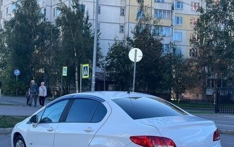 Peugeot 408 I рестайлинг, 2014 год, 445 000 рублей, 4 фотография