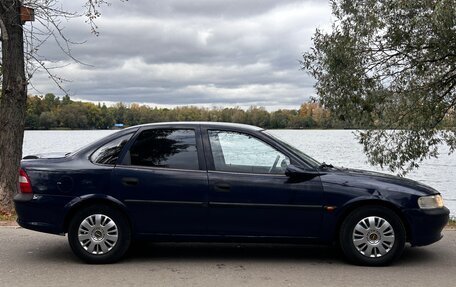 Opel Vectra B рестайлинг, 1998 год, 199 000 рублей, 5 фотография