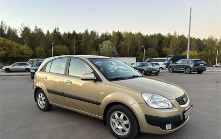 KIA Rio II, 2009 год, 530 000 рублей, 1 фотография