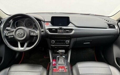 Mazda 6, 2018 год, 2 190 000 рублей, 12 фотография