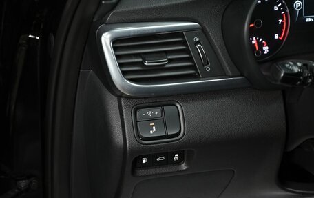 KIA Optima IV, 2017 год, 1 495 000 рублей, 12 фотография