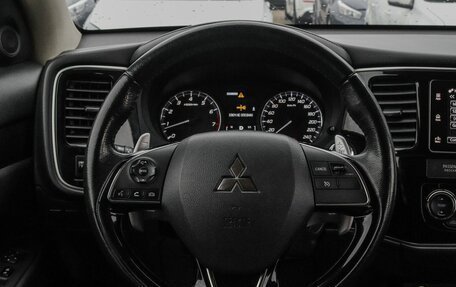 Mitsubishi Outlander III рестайлинг 3, 2018 год, 1 495 000 рублей, 7 фотография