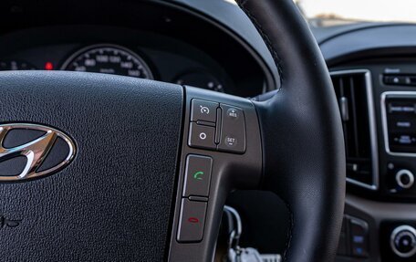 Hyundai H-1 II рестайлинг, 2018 год, 2 195 000 рублей, 13 фотография