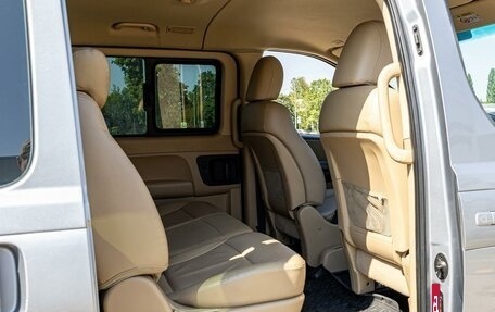 Hyundai H-1 II рестайлинг, 2018 год, 2 195 000 рублей, 18 фотография