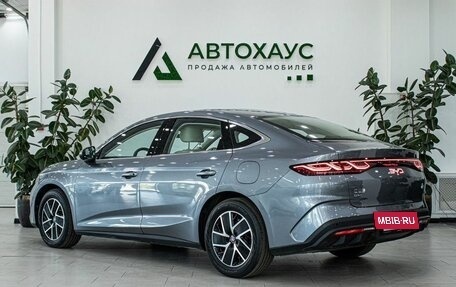 BYD Qin, 2024 год, 3 805 000 рублей, 6 фотография