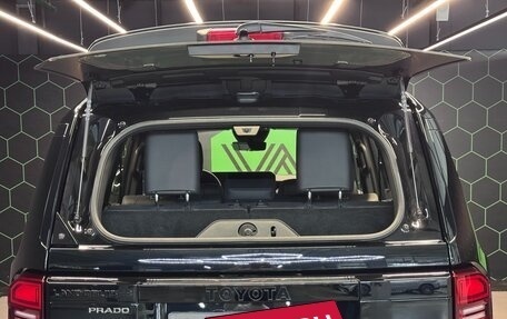Toyota Land Cruiser Prado, 2024 год, 14 200 000 рублей, 28 фотография