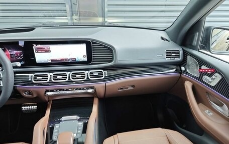 Mercedes-Benz GLS, 2024 год, 18 990 000 рублей, 15 фотография