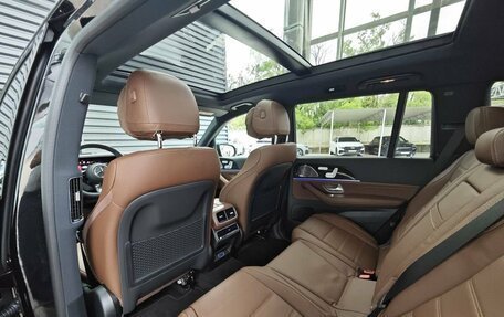 Mercedes-Benz GLS, 2024 год, 18 990 000 рублей, 33 фотография
