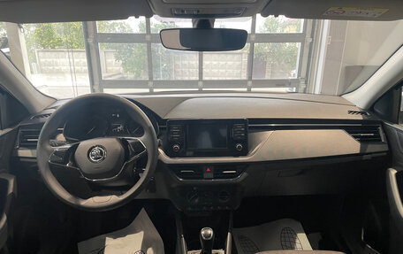 Skoda Rapid II, 2021 год, 1 285 000 рублей, 9 фотография