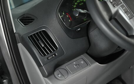Hyundai Grand Starex Grand Starex I рестайлинг 2, 2014 год, 1 695 000 рублей, 8 фотография