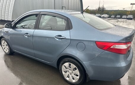 KIA Rio III рестайлинг, 2014 год, 830 000 рублей, 2 фотография