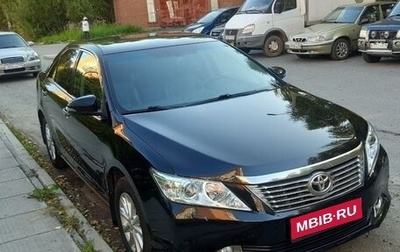 Toyota Camry, 2012 год, 1 950 000 рублей, 1 фотография