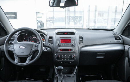KIA Sorento II рестайлинг, 2015 год, 1 699 000 рублей, 17 фотография