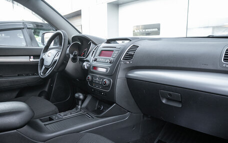 KIA Sorento II рестайлинг, 2015 год, 1 699 000 рублей, 18 фотография