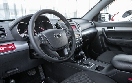 KIA Sorento II рестайлинг, 2015 год, 1 699 000 рублей, 12 фотография