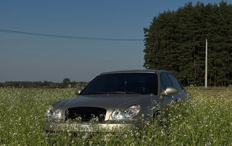Hyundai Sonata IV рестайлинг, 2005 год, 700 000 рублей, 4 фотография