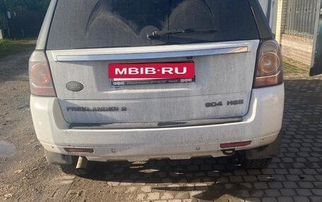 Land Rover Freelander II рестайлинг 2, 2013 год, 1 140 000 рублей, 2 фотография