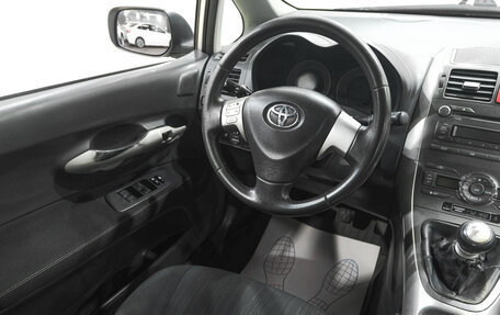 Toyota Auris II, 2009 год, 649 000 рублей, 8 фотография