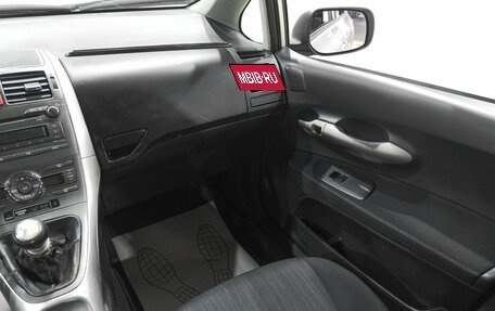 Toyota Auris II, 2009 год, 649 000 рублей, 9 фотография