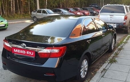 Toyota Camry, 2012 год, 1 950 000 рублей, 2 фотография