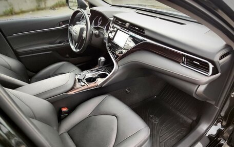 Toyota Camry, 2021 год, 3 398 000 рублей, 12 фотография