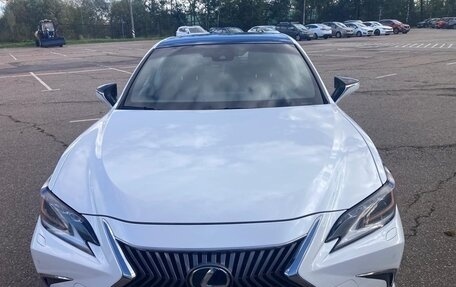 Lexus ES VII, 2019 год, 3 500 000 рублей, 1 фотография
