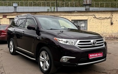 Toyota Highlander III, 2013 год, 2 490 000 рублей, 1 фотография