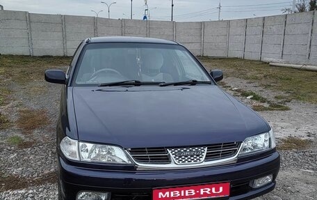 Toyota Carina, 2000 год, 850 000 рублей, 1 фотография