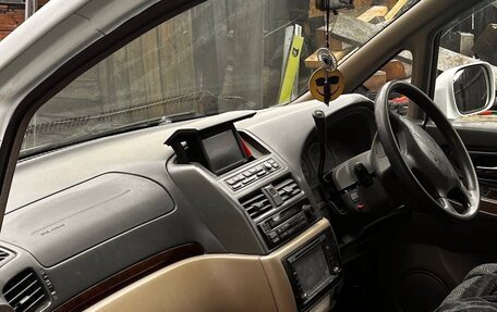 Nissan Presage I, 2001 год, 250 000 рублей, 5 фотография