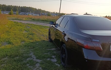 Toyota Camry, 2007 год, 850 000 рублей, 6 фотография