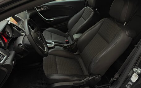 Opel Astra J, 2013 год, 700 000 рублей, 14 фотография