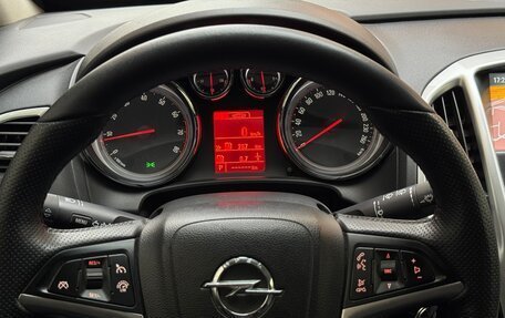 Opel Astra J, 2013 год, 700 000 рублей, 19 фотография