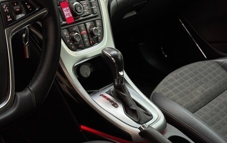 Opel Astra J, 2013 год, 700 000 рублей, 27 фотография