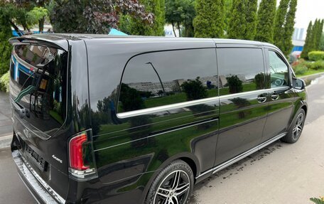 Mercedes-Benz V-Класс, 2024 год, 15 290 000 рублей, 4 фотография