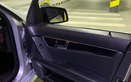 Mercedes-Benz C-Класс, 2012 год, 1 500 000 рублей, 14 фотография
