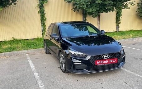 Hyundai Elantra VI рестайлинг, 2019 год, 2 250 000 рублей, 7 фотография