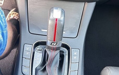 Hyundai Elantra VI рестайлинг, 2019 год, 2 250 000 рублей, 16 фотография