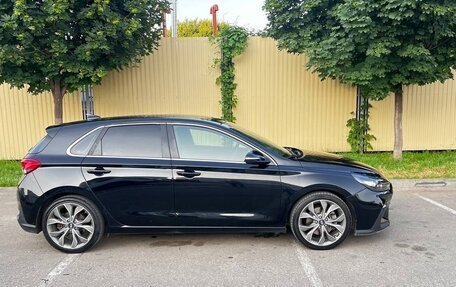 Hyundai Elantra VI рестайлинг, 2019 год, 2 250 000 рублей, 13 фотография