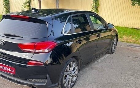 Hyundai Elantra VI рестайлинг, 2019 год, 2 250 000 рублей, 12 фотография