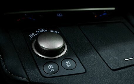Lexus ES VII, 2015 год, 2 339 000 рублей, 32 фотография