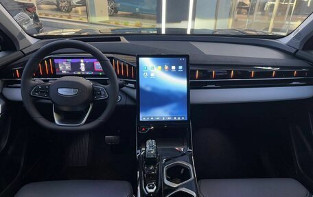 Geely Atlas, 2024 год, 3 512 990 рублей, 9 фотография