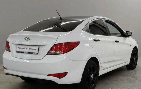 Hyundai Solaris II рестайлинг, 2015 год, 850 000 рублей, 5 фотография