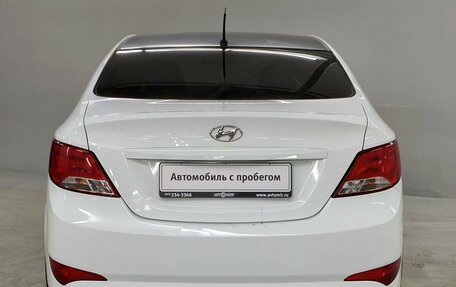 Hyundai Solaris II рестайлинг, 2015 год, 850 000 рублей, 6 фотография