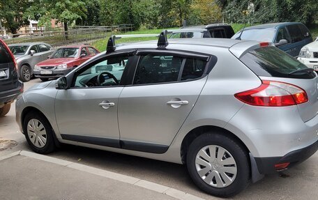 Renault Megane III, 2010 год, 620 000 рублей, 2 фотография