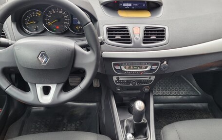 Renault Megane III, 2010 год, 620 000 рублей, 9 фотография