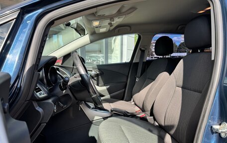 Opel Astra J, 2011 год, 790 000 рублей, 11 фотография