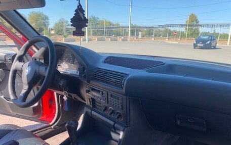 BMW 5 серия, 1990 год, 1 334 000 рублей, 19 фотография