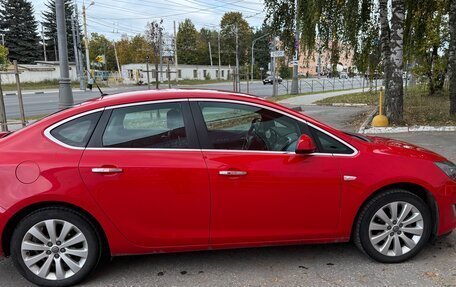 Opel Astra J, 2013 год, 980 000 рублей, 7 фотография