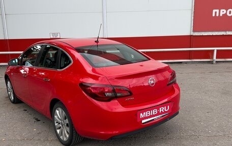 Opel Astra J, 2013 год, 980 000 рублей, 4 фотография