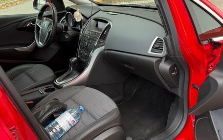 Opel Astra J, 2013 год, 980 000 рублей, 16 фотография